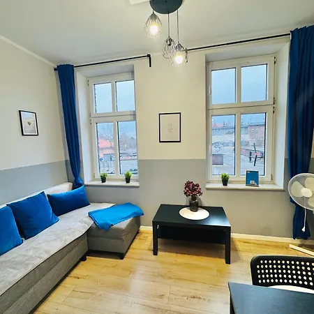 Daire Przy Parku Roz Ii